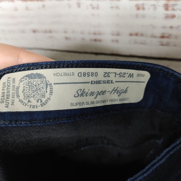 DIESEL Skinzee High Waist skinny jeans size 25 - Picture 8 of 15